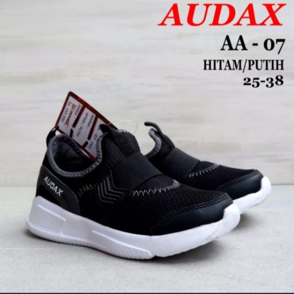 Sepatu anak AUDAX