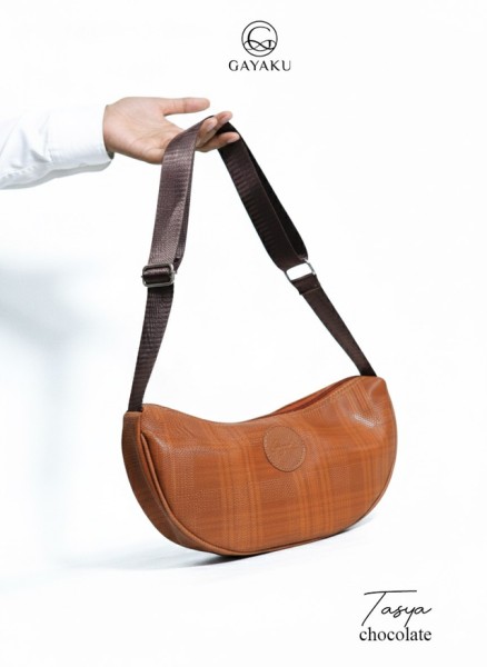 Moonzaya - TASYA BAG BY GAYAKU TAS TENTANG WANITA TAS SELEMPANG WANITA TASYA CHOCOLATE