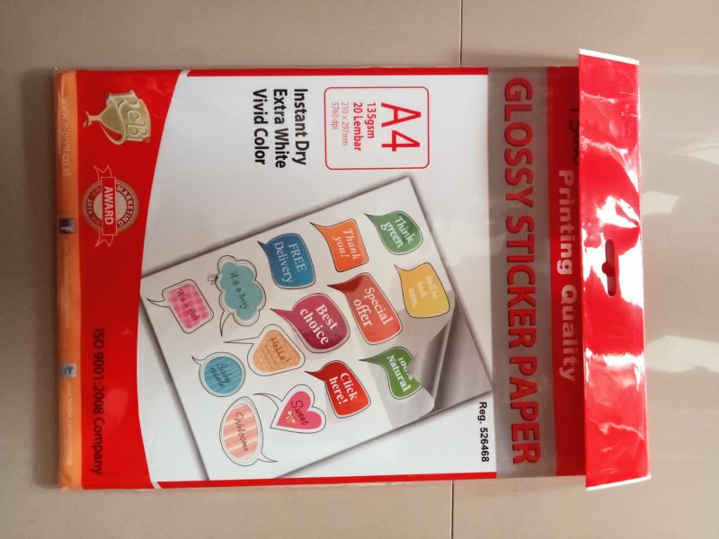 Kertas sticker glossy