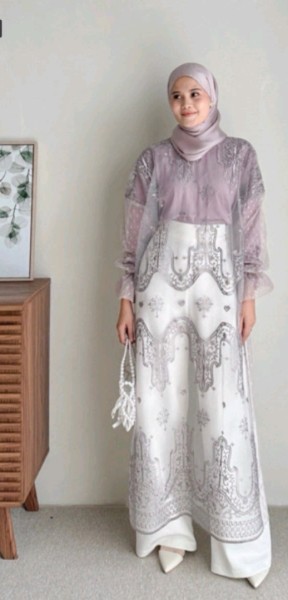 Dress outer brukat Lebaran