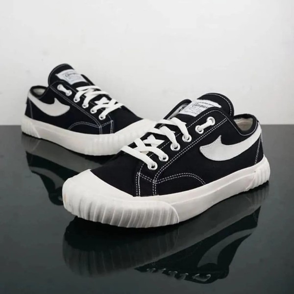 Sepatu original compass