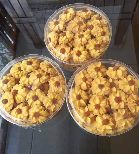 DAHLIA ROTI HOME MADE