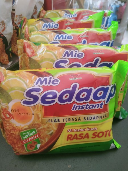 5 Mie Sedap SOTO