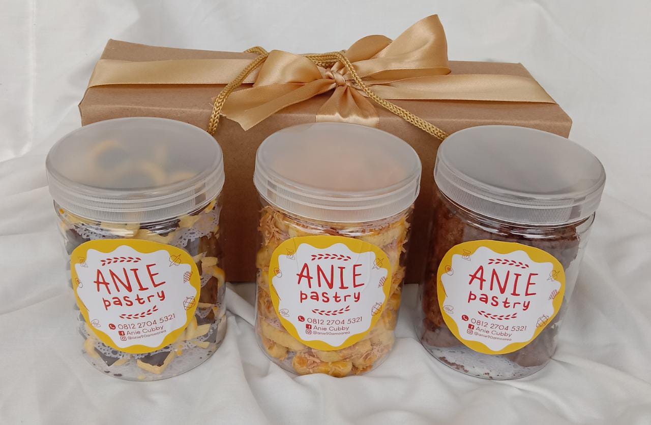 kotak kardus hampers