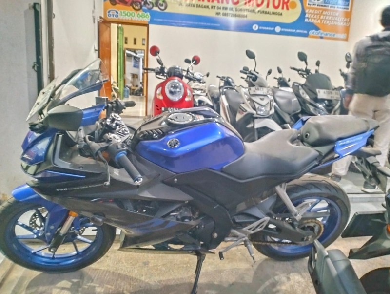 Yamaha R15 2020