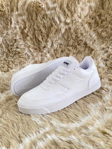 Sepatu X-preme cedarima