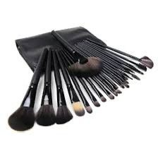 Brush make up