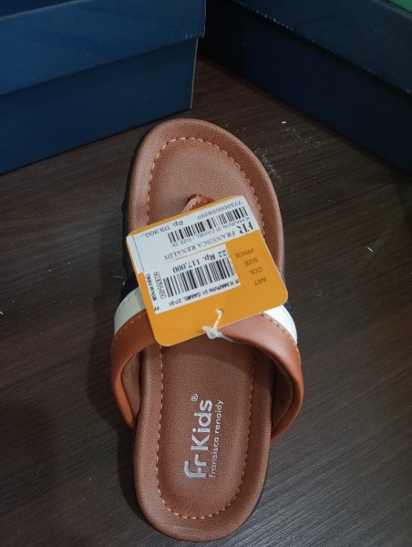 FR K.MARVIN 01 CAMEL 27-31