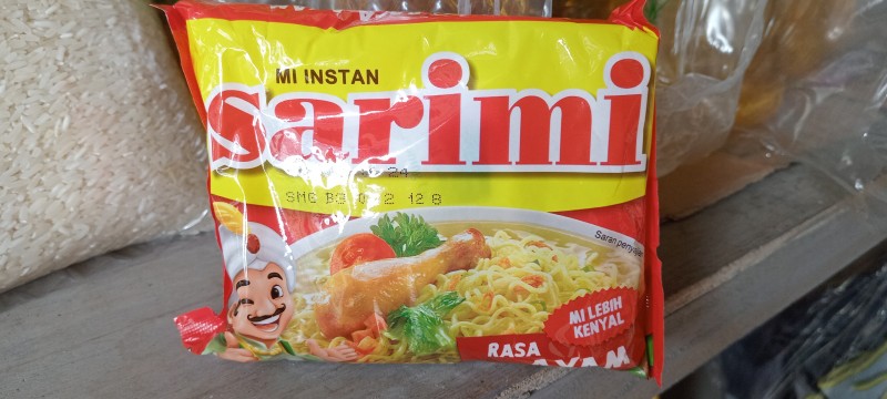 sarimi merah ayam bawang