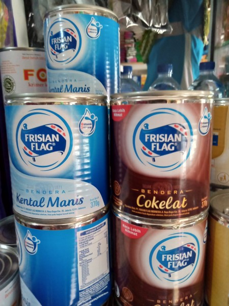 Susu kaleng Frisian flag