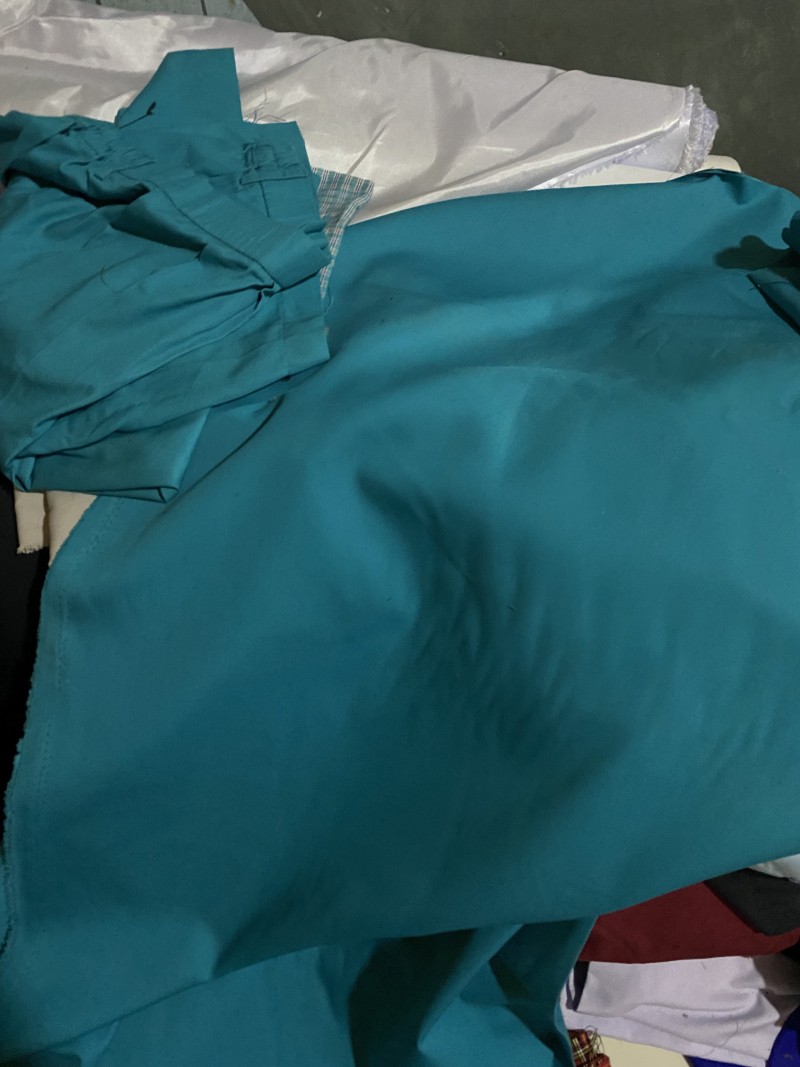 Kain fatayat toska 50 meter