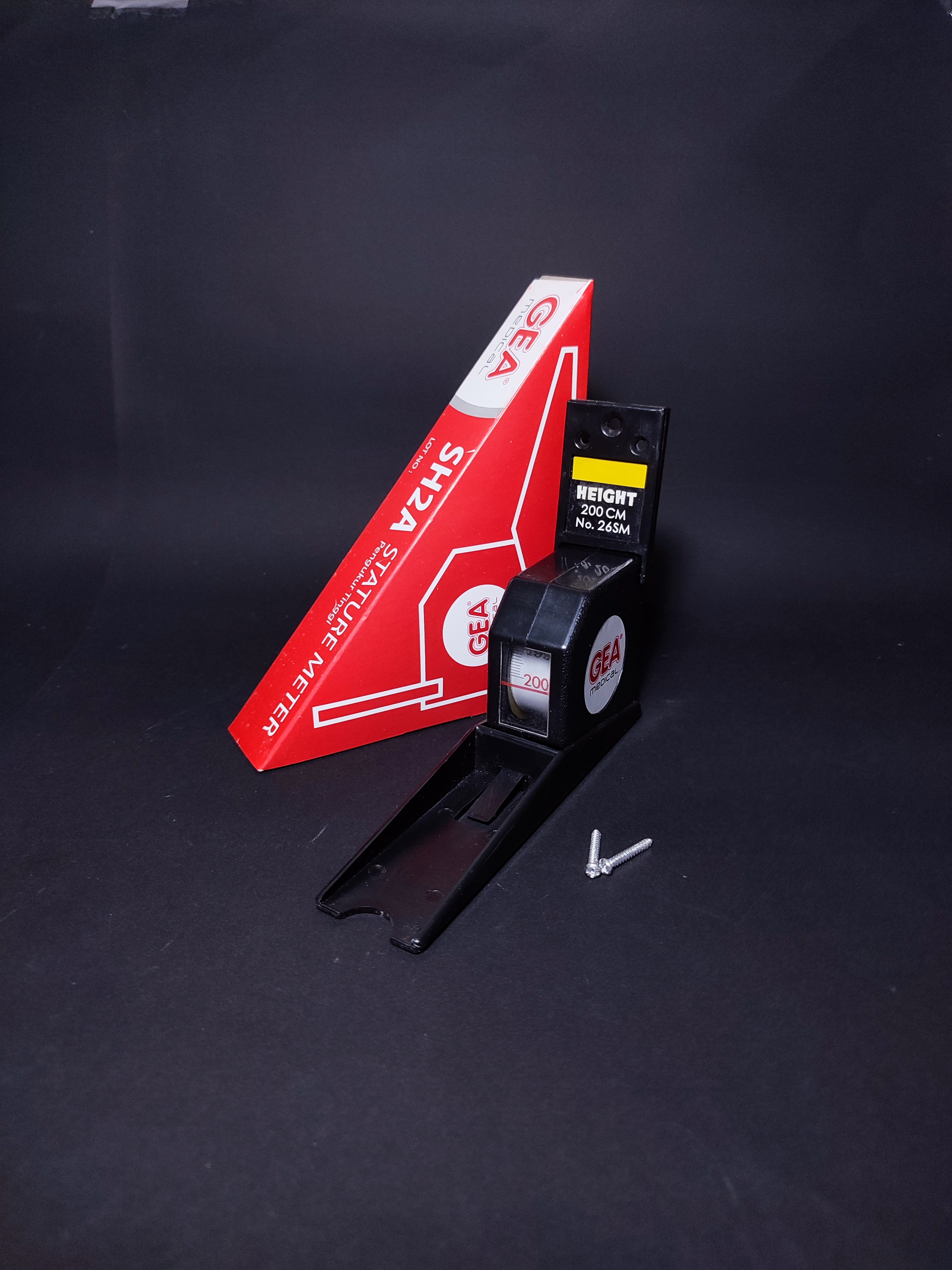 Pengukur Tinggi Badan Gea