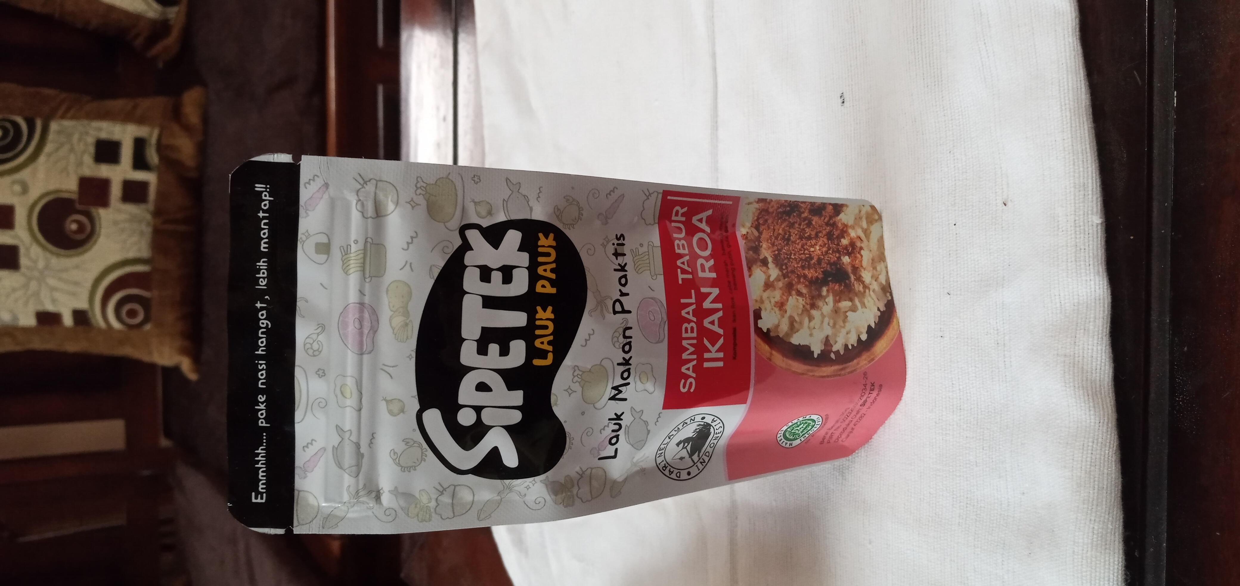 Sambal tabur ikan roa