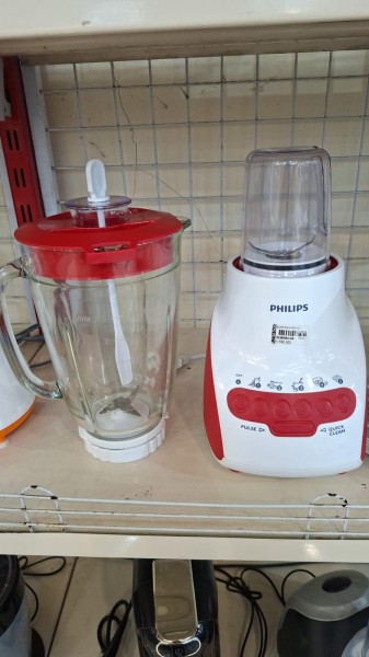 Blender Philips HR2116