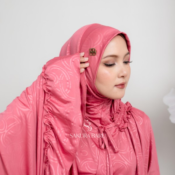 Sakura Baru X Celine Evangelista - Mukena Jumbo Salsabila Smock Jaguar Strechy Motif All Size Pink Elips