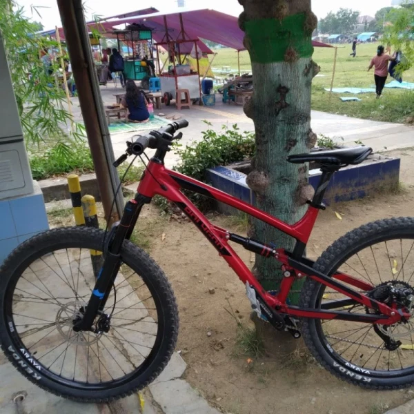 Polygon Siskiu D5 old size M