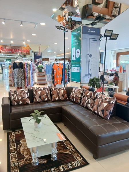 Sofa Lancar Dagang L BALON+Meja