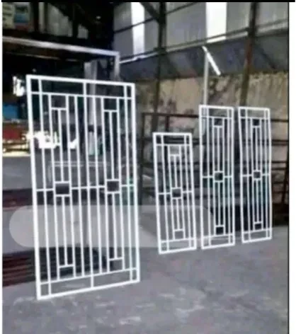 Paket pintu, kusen, tralis