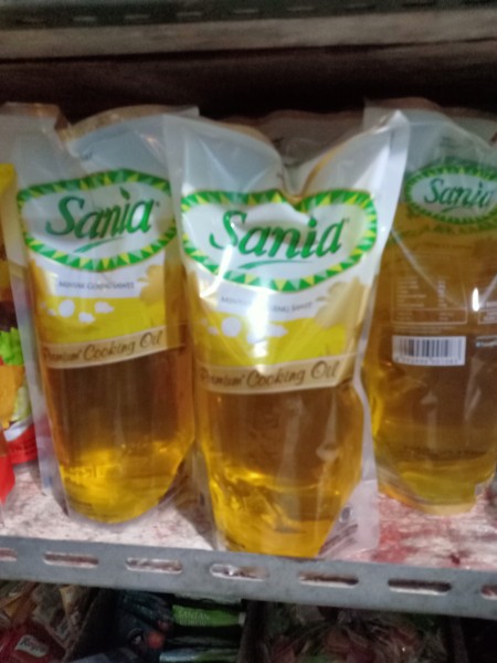 Minyak Sania 1lt