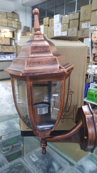 Tempat Lampu Dinding Global 5C 18/AB-REK