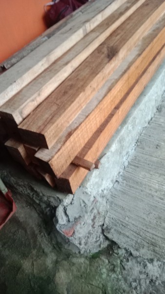Kayu 4 meteran